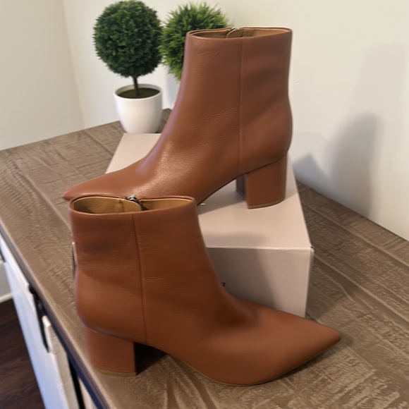 Marc Fisher Jarli Bootie 8 Brown Sold Out - Picture 1 of 7